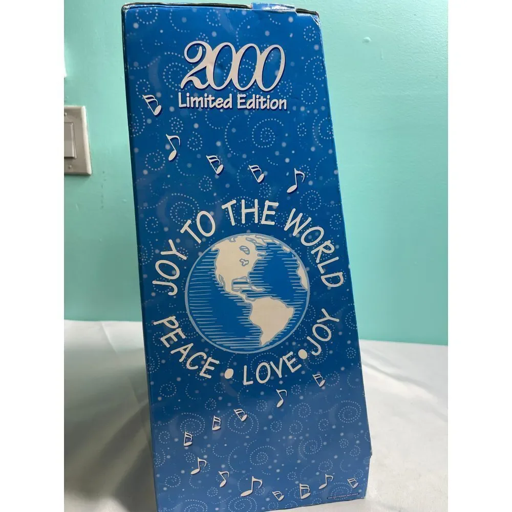 Cozy Peace‎ World 2000 Limited Edition Plush Toy